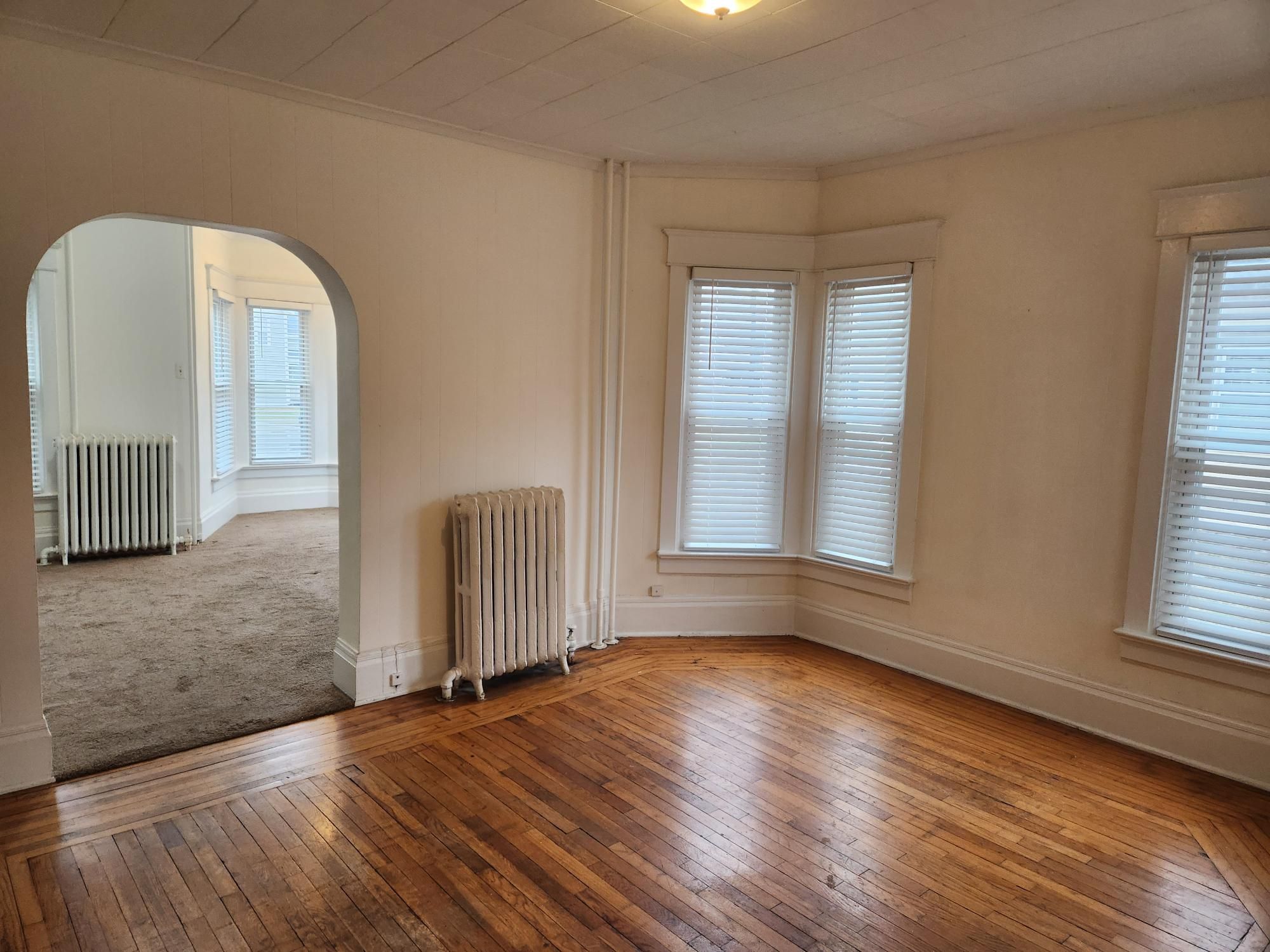 333 N 1ST Street