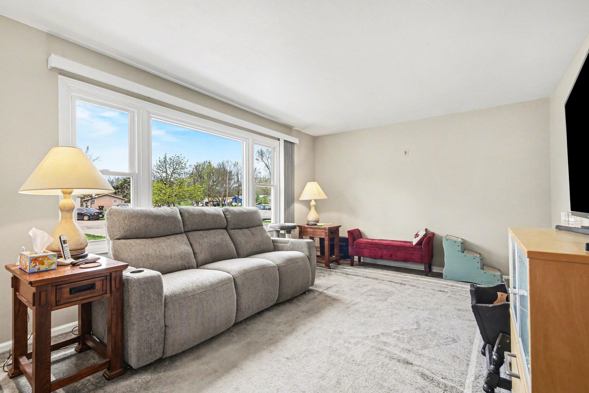 2506 Brookdale Drive