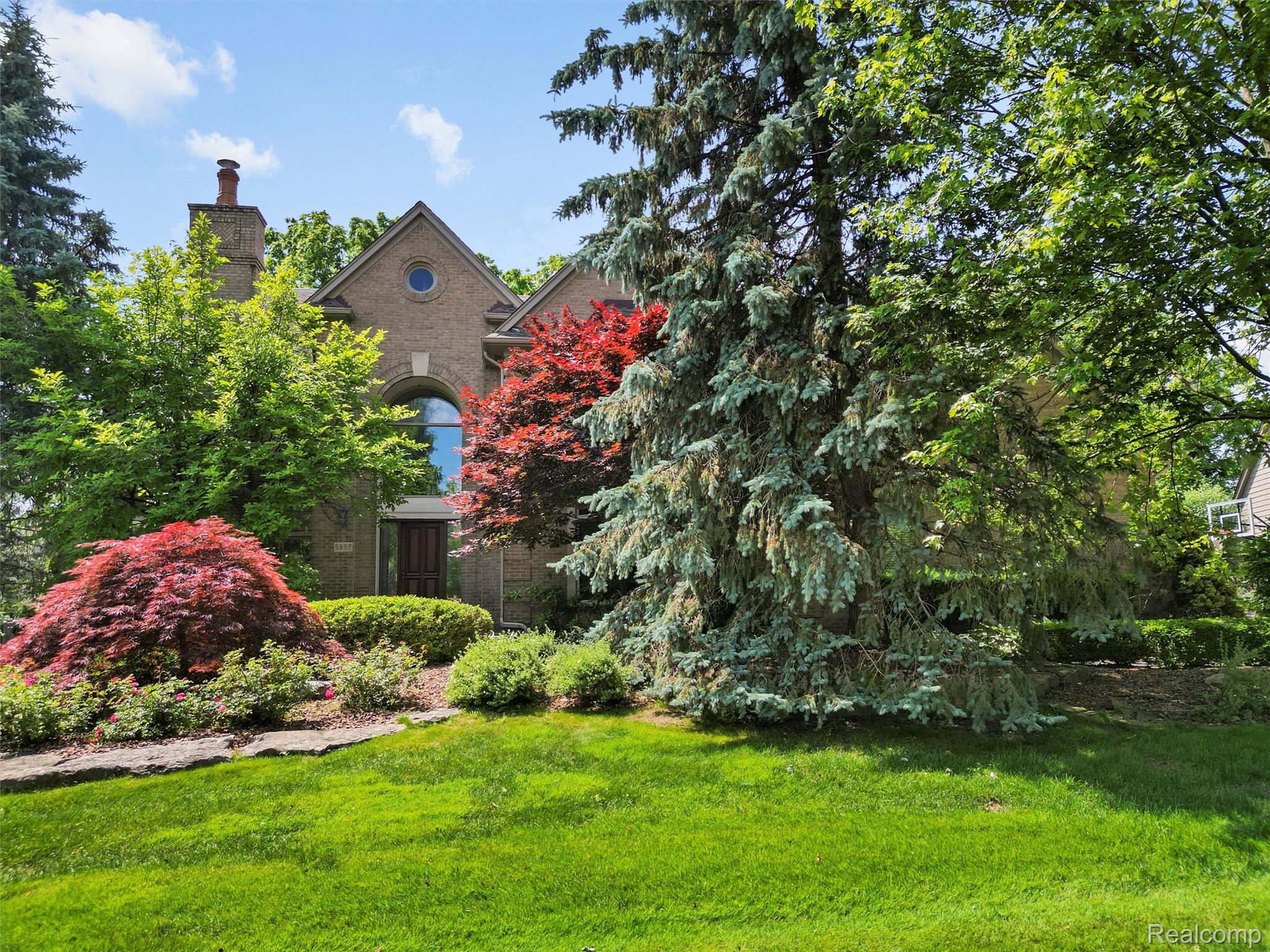 5657 Greenhill Drive