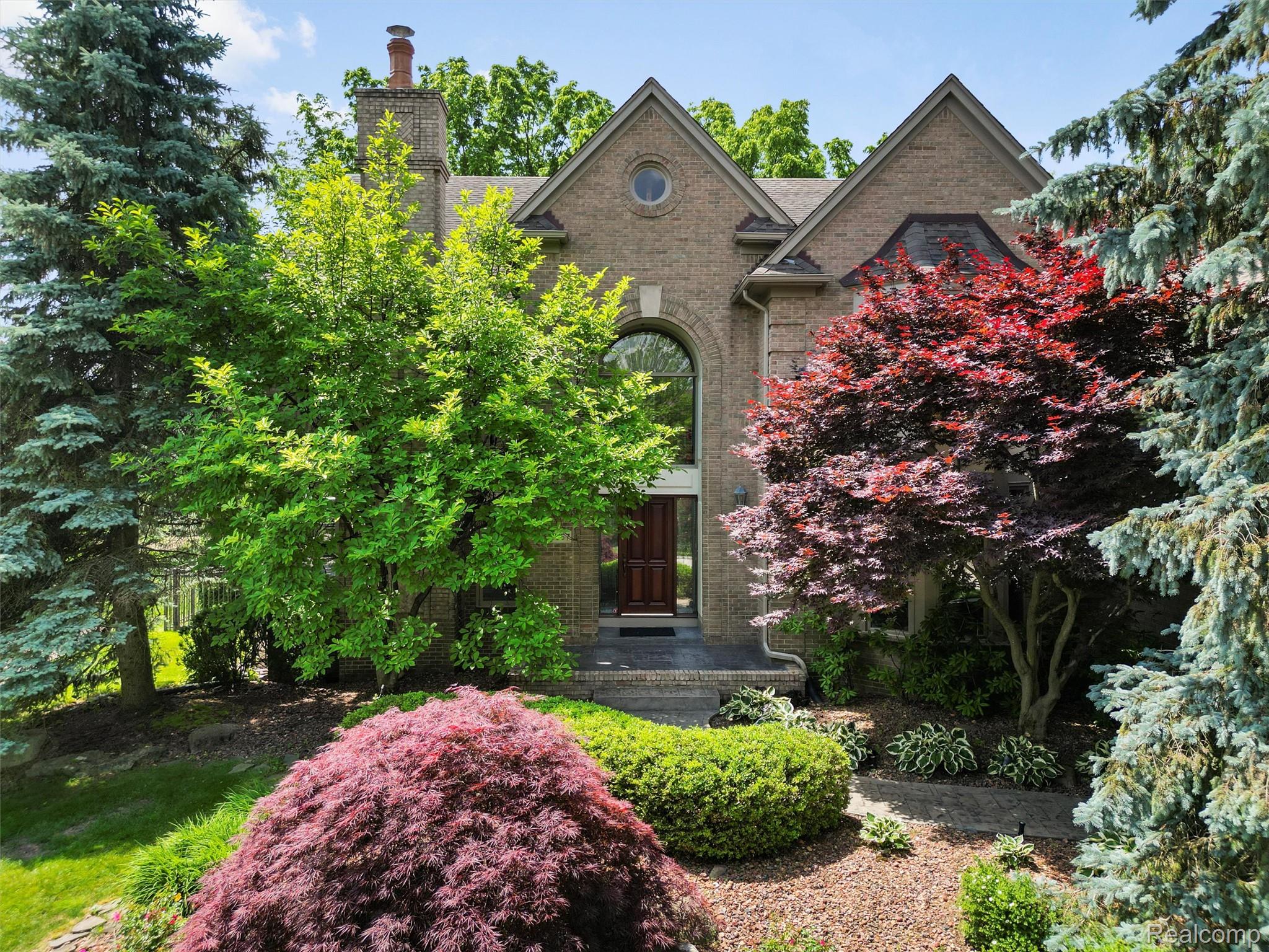 5657 Greenhill Drive