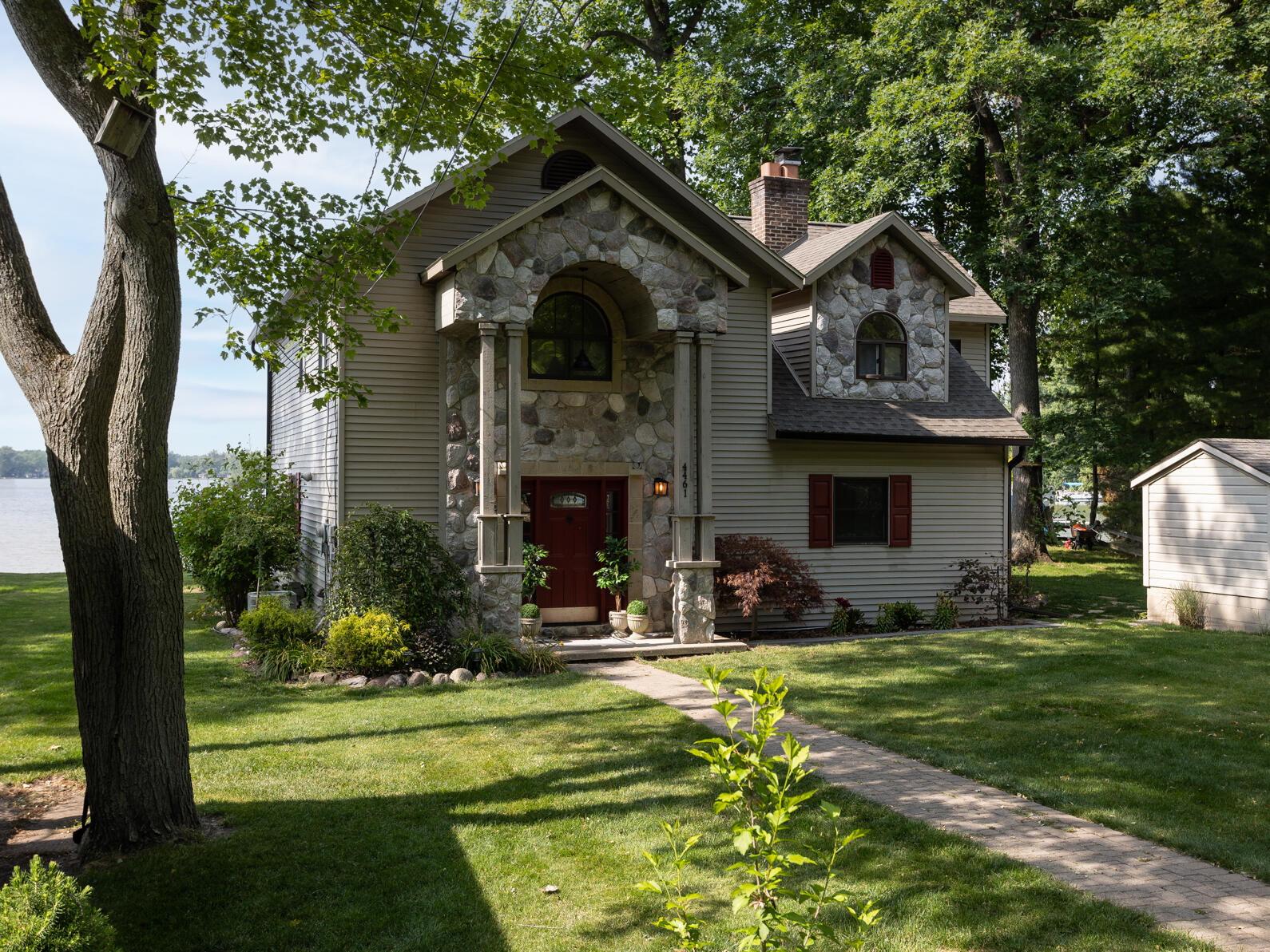 4461 Cordley Lake Road