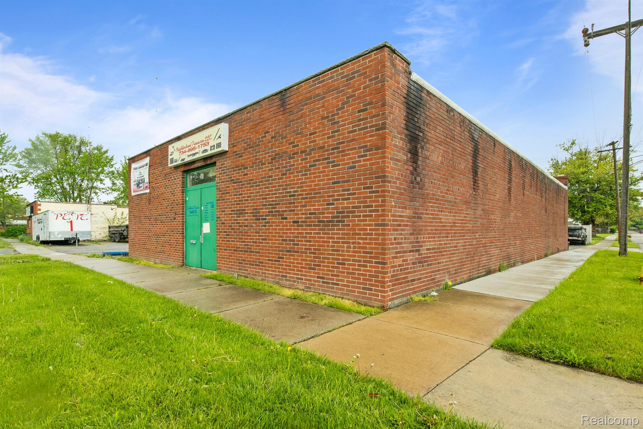 710 MIDDLEBELT Road