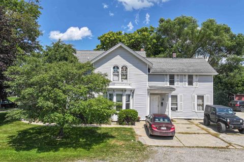 47 Pope #6 Street Lapeer City MI 48446