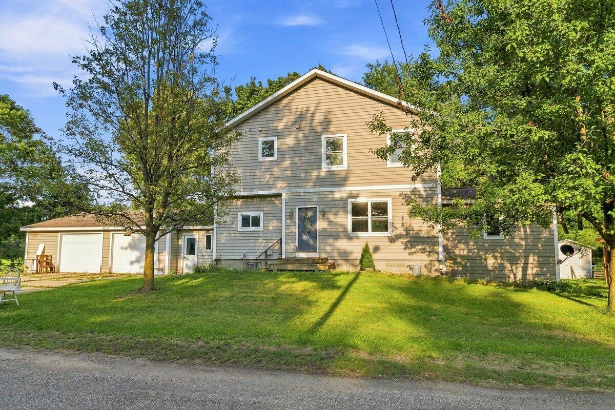 520 N Queen Street