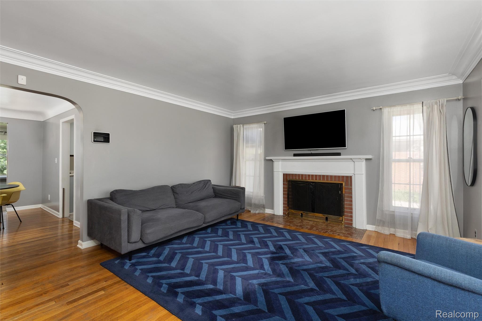 16971 Woodworth