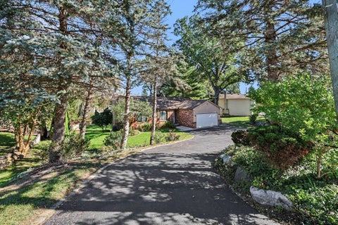 Tiny photo for 3330 Benstein Road, Commerce Charter Township, MI 48382 (MLS # 81026055821)