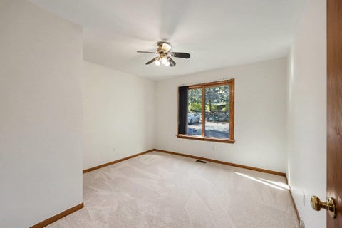 Tiny photo for 3330 Benstein Road, Commerce Charter Township, MI 48382 (MLS # 81026055821)