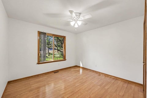 Tiny photo for 3330 Benstein Road, Commerce Charter Township, MI 48382 (MLS # 81026055821)