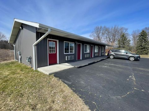 109 S Greenville West Drive Greenville City MI 48838