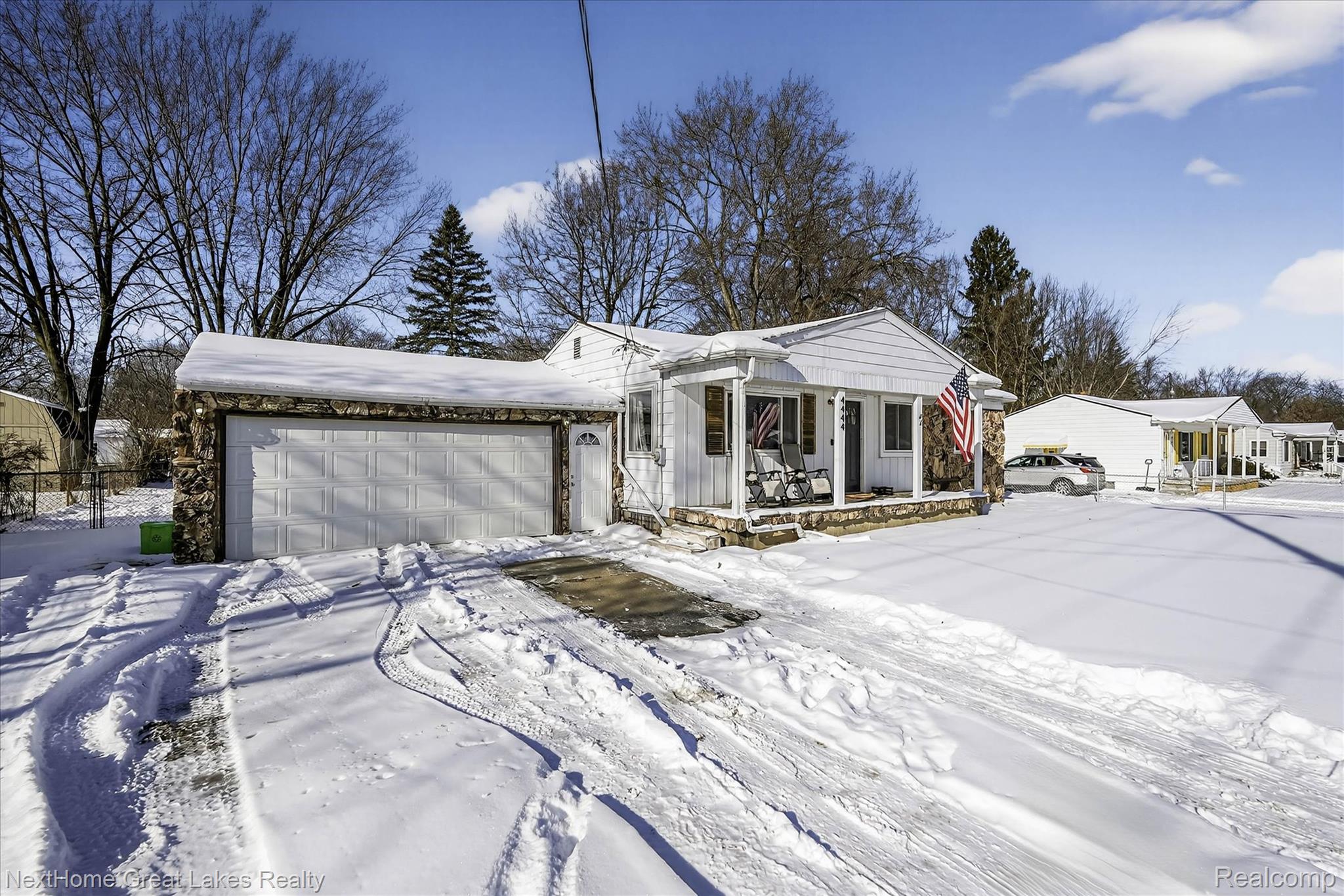 4444 Carmanwood Drive