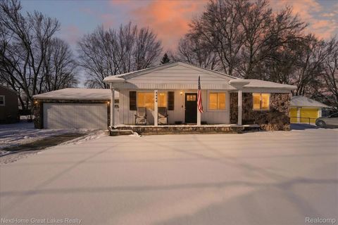 4444 Carmanwood Drive Flint Charter Township MI 48507