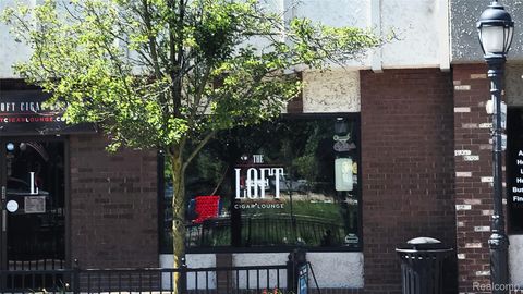 33419 Grand River Ave Farmington City MI 48335