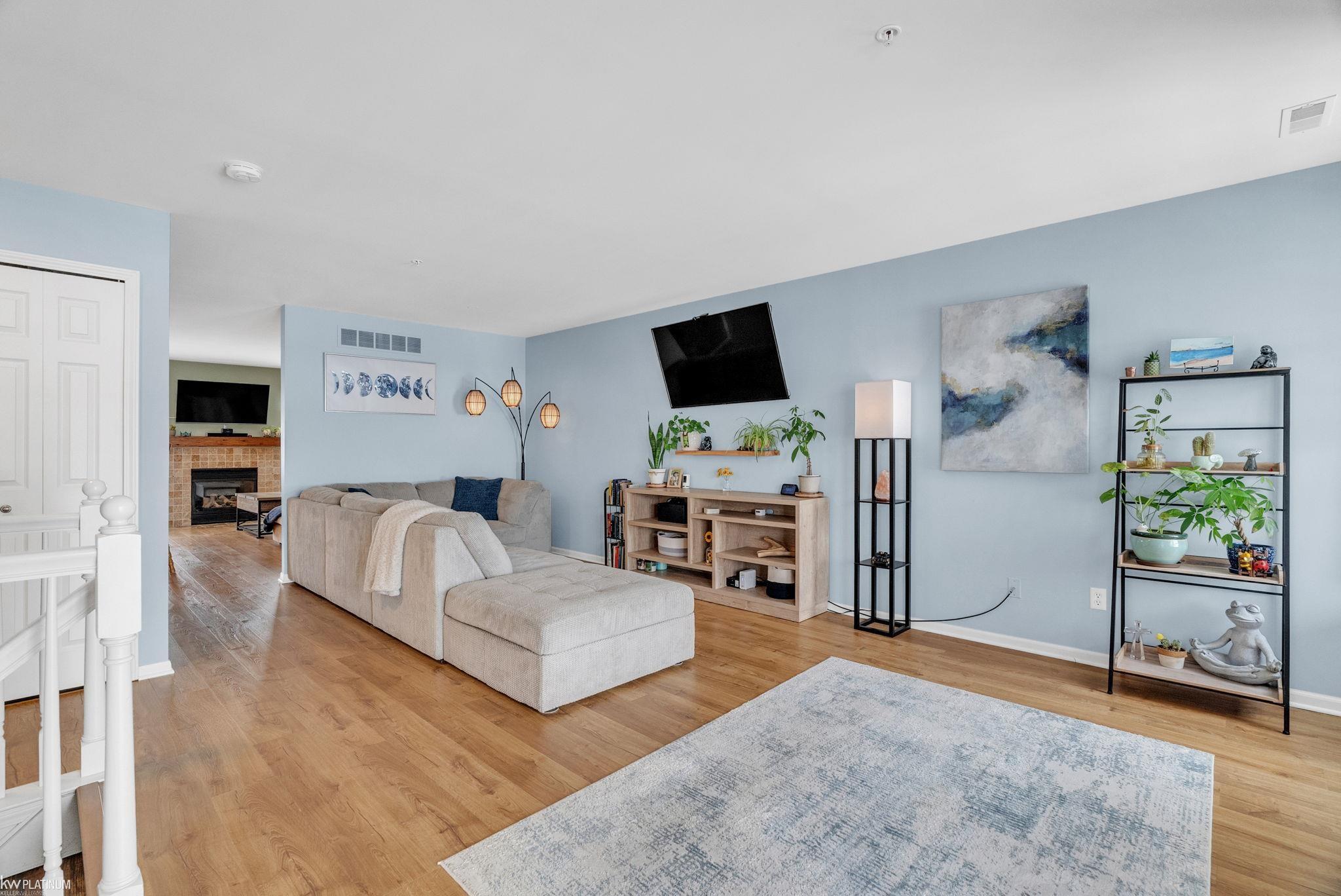 198 Amys Walk Street