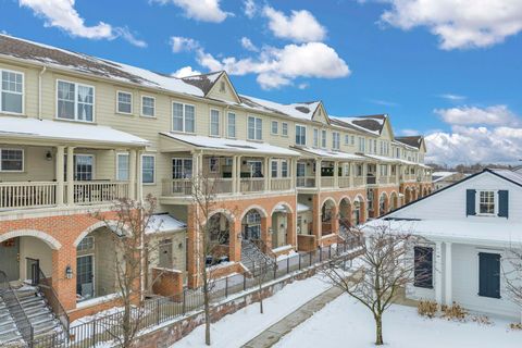 198 Amys Walk Street Auburn Hills City MI 48326