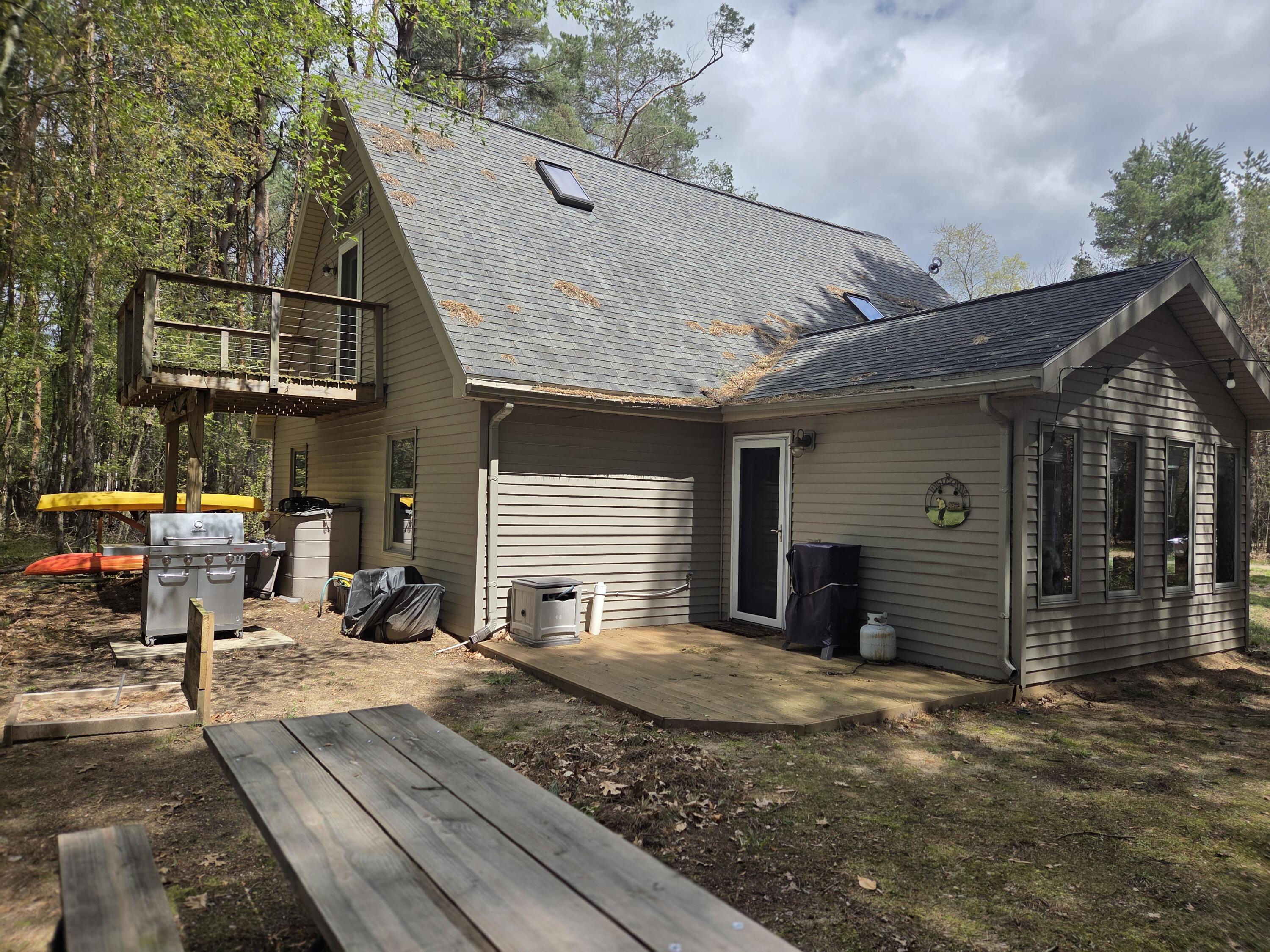 7709 Lakeview Drive