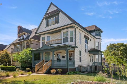 2116 Biddle Avenue Wyandotte City MI 48192