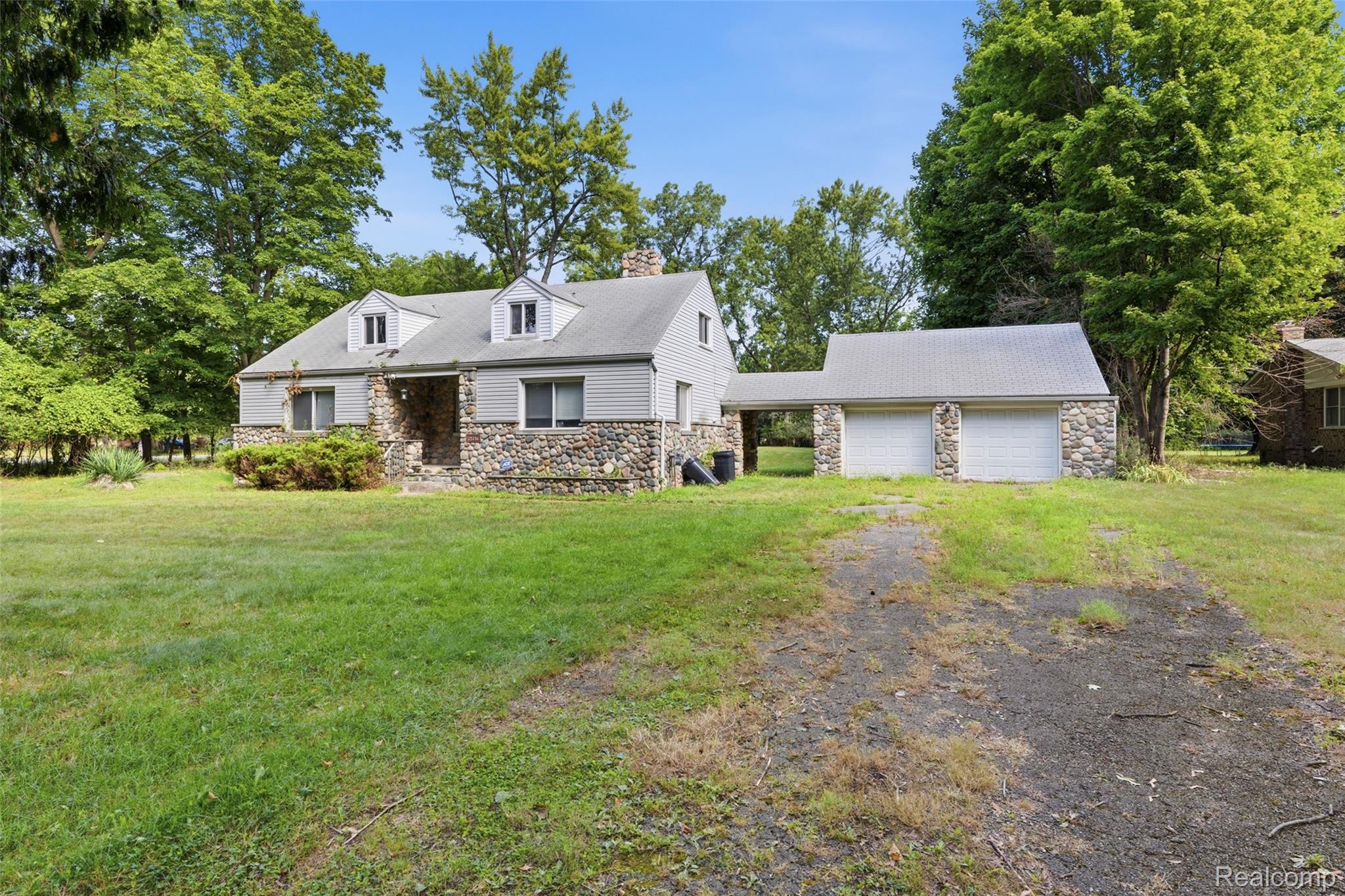 25774 Forestview Drive
