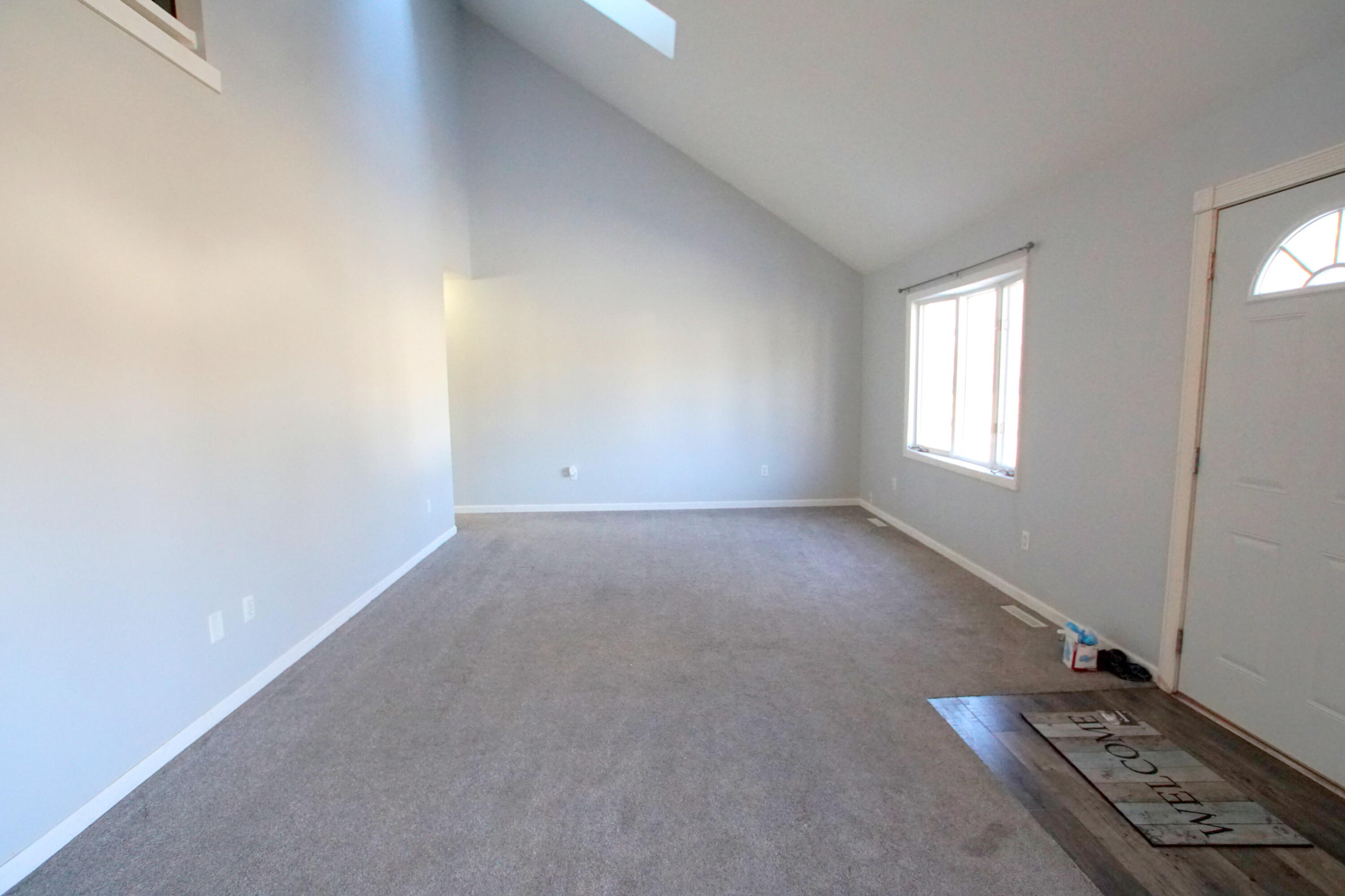 1987 Summerset Drive 1