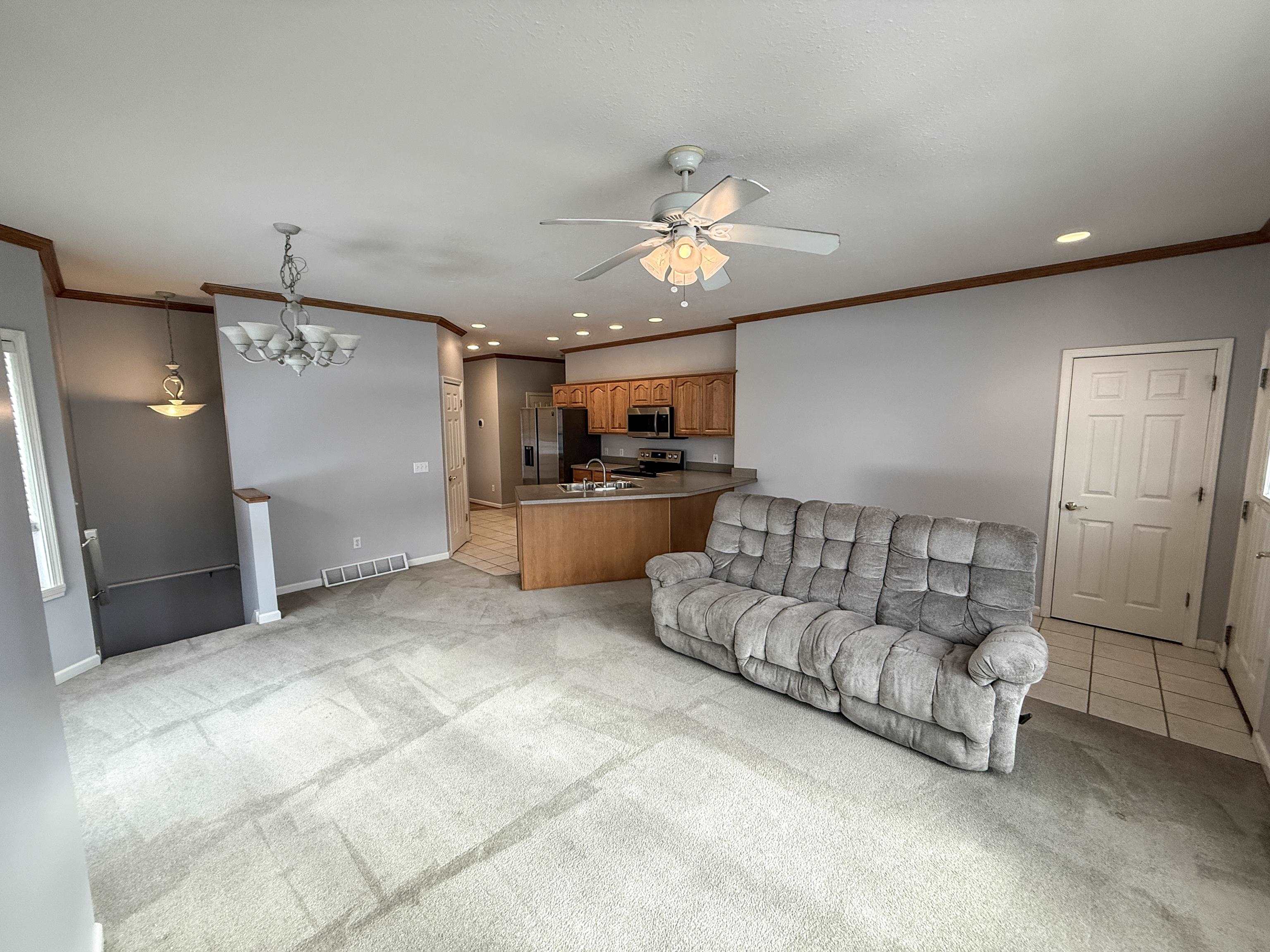 1005 & 1007 E Michigan