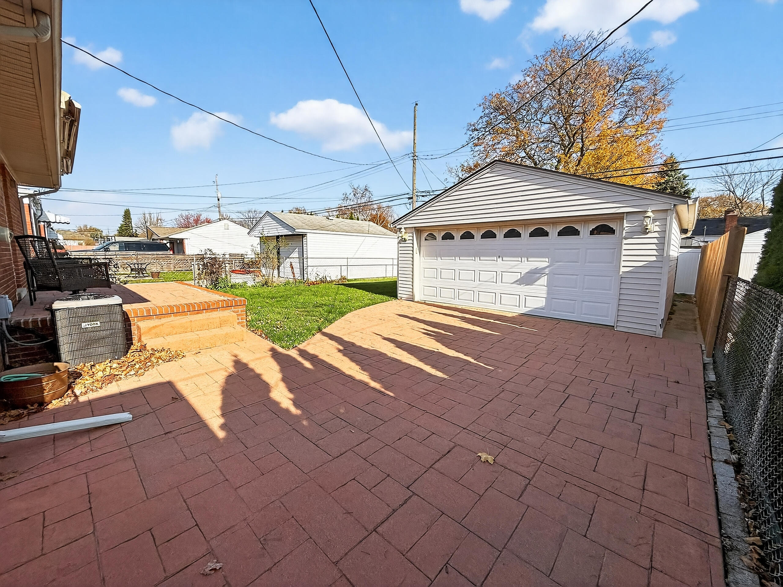 9949 Sterling Avenue