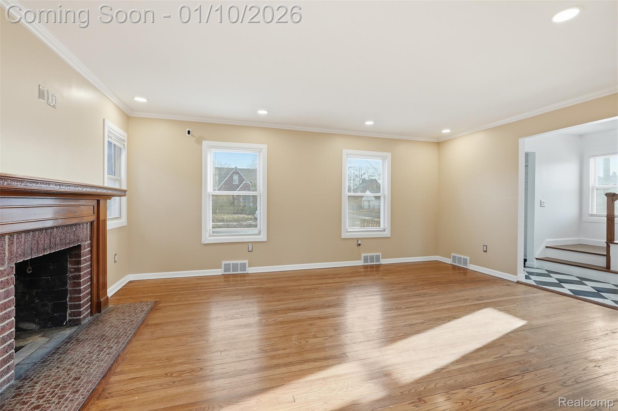 5903 Chatsworth Street