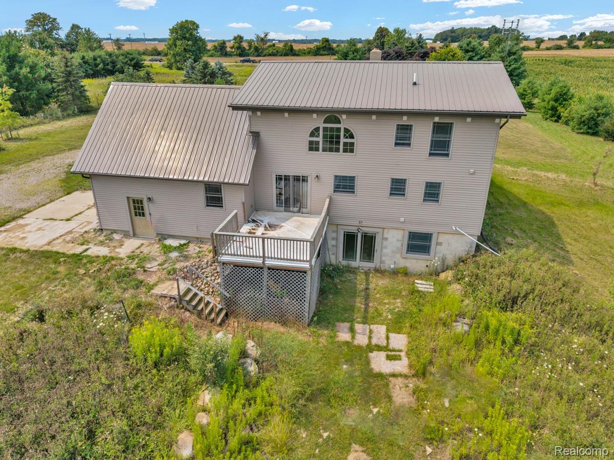 7252 Gosline Road