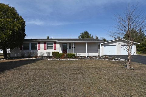 A home in OscodaCharterTownship_Iosco