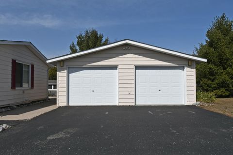 A home in OscodaCharterTownship_Iosco