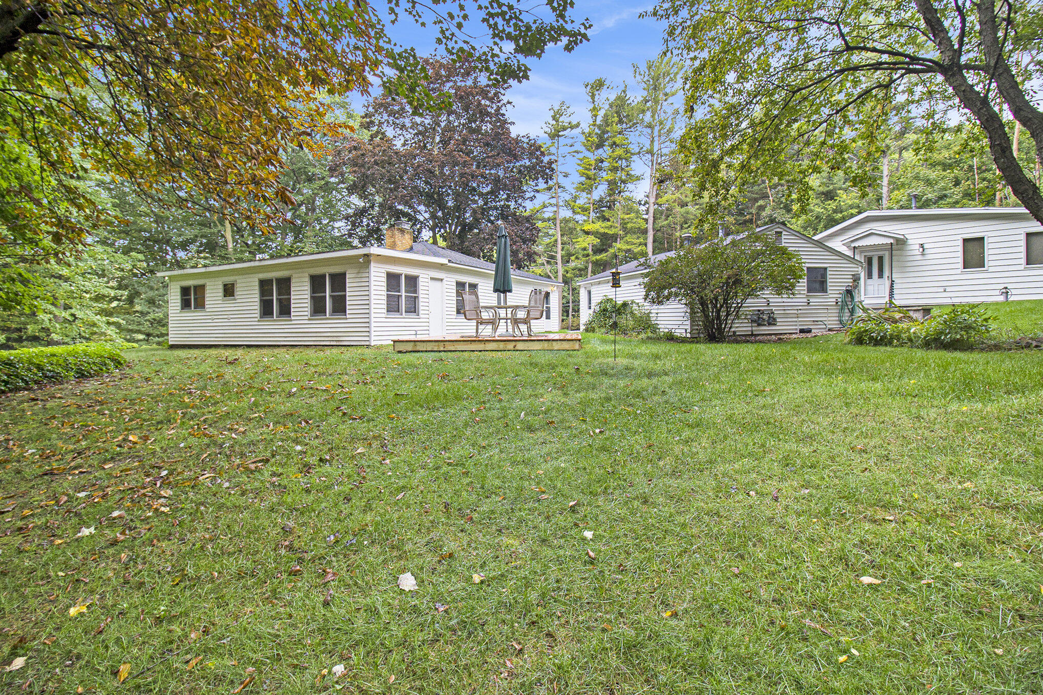 1540 Lakeshore Drive