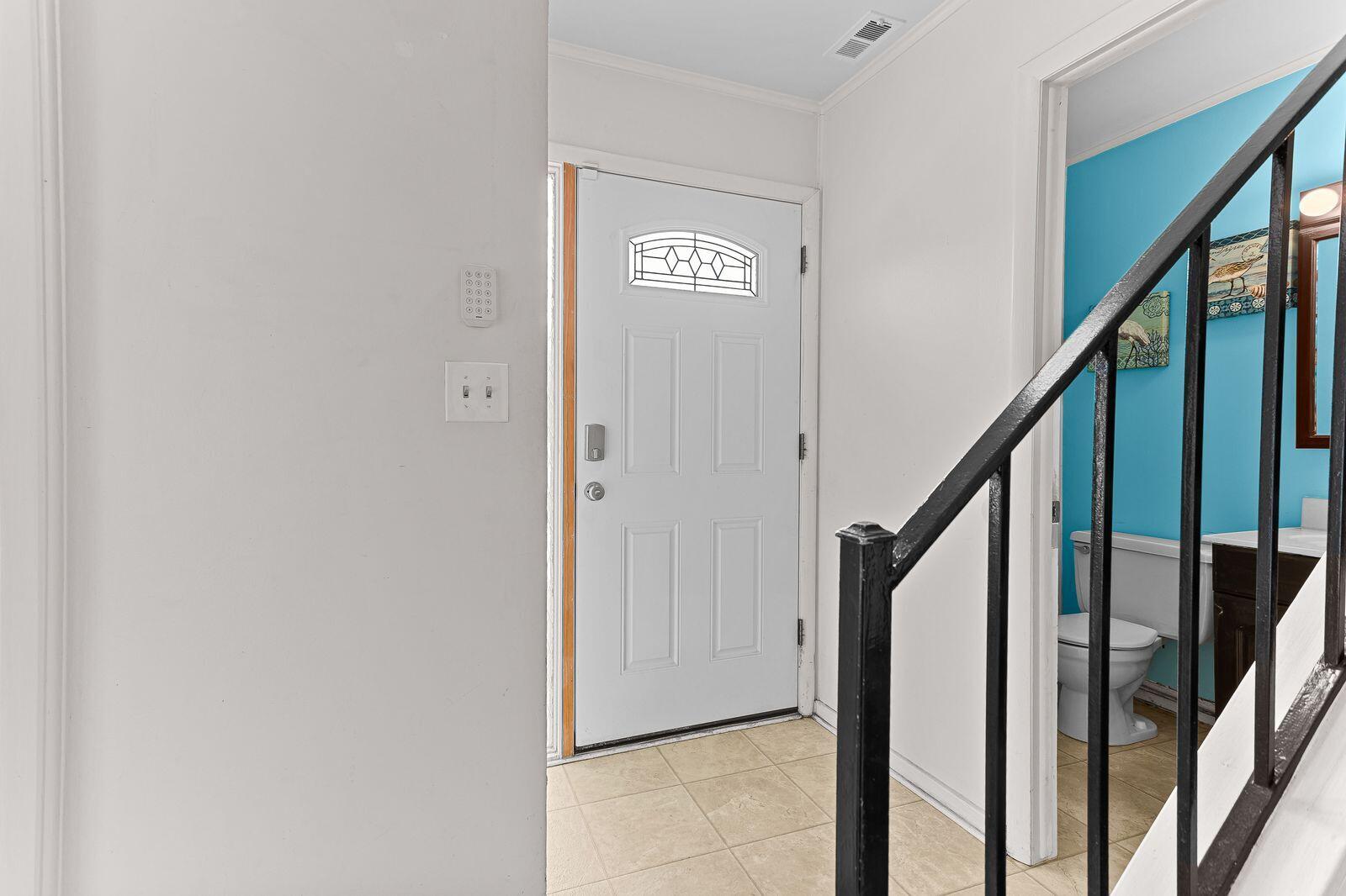 207 Astor Boulevard 18