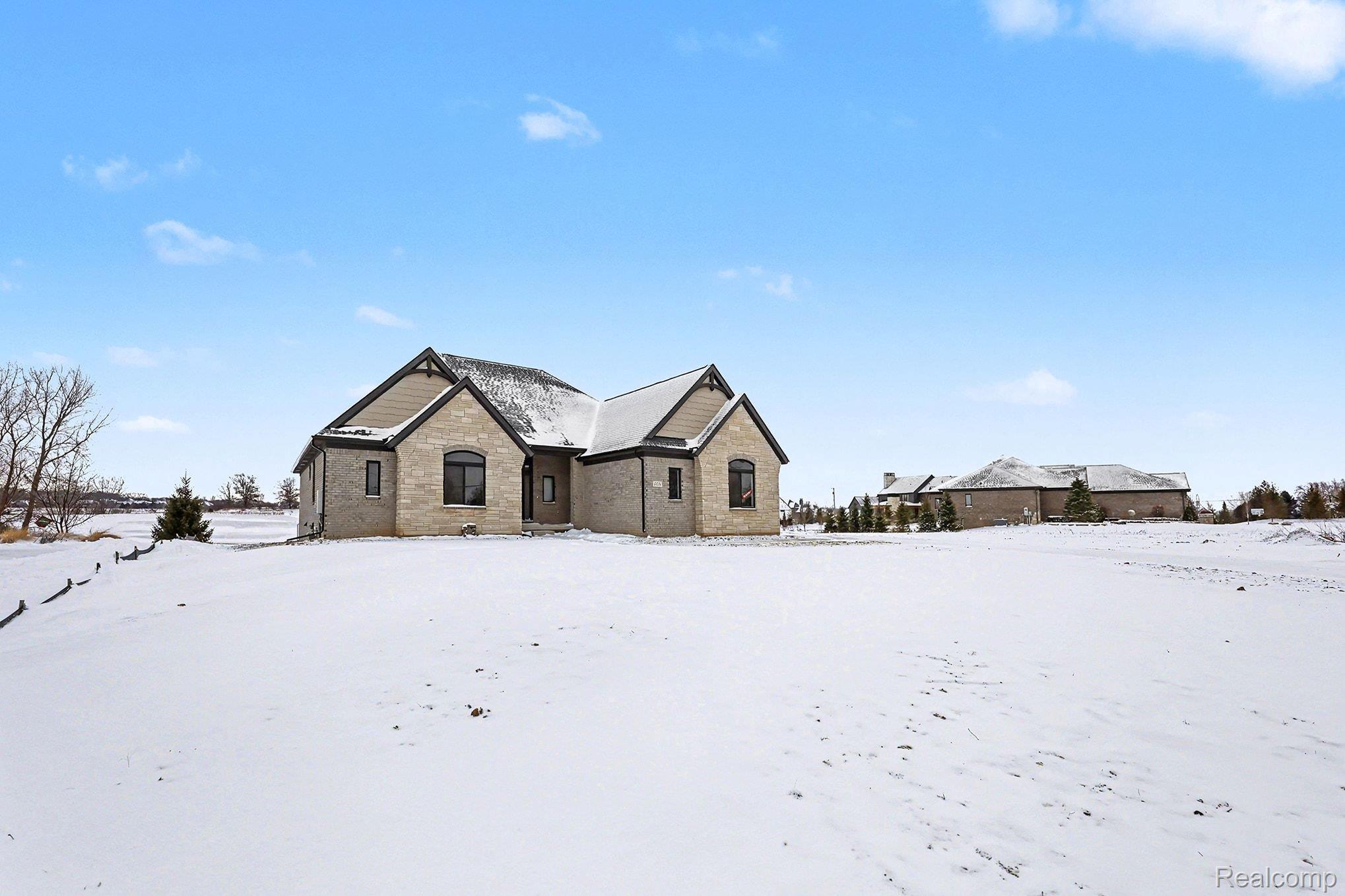 67376 Greystone Court