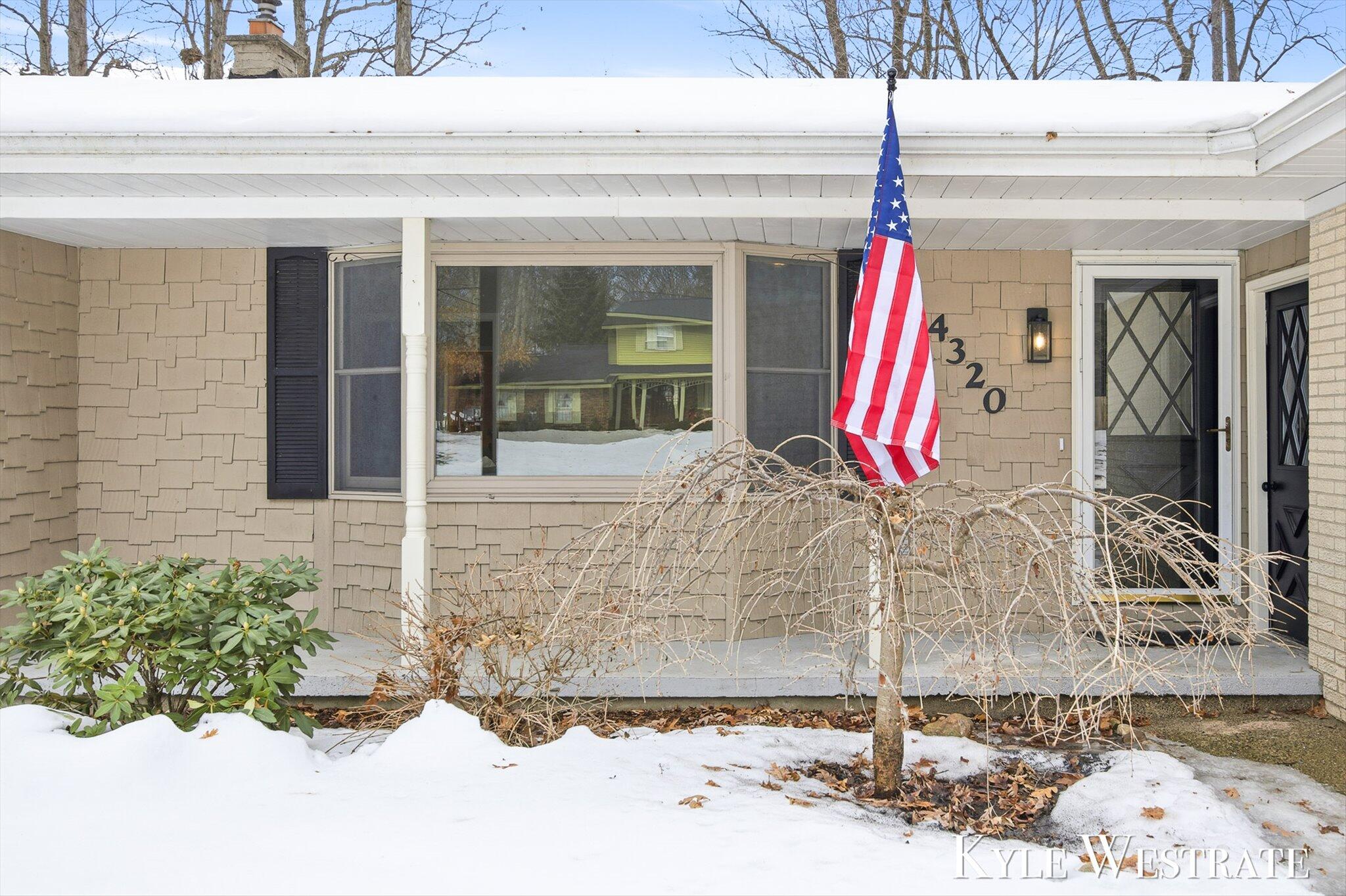 4320 Shady Oak Court