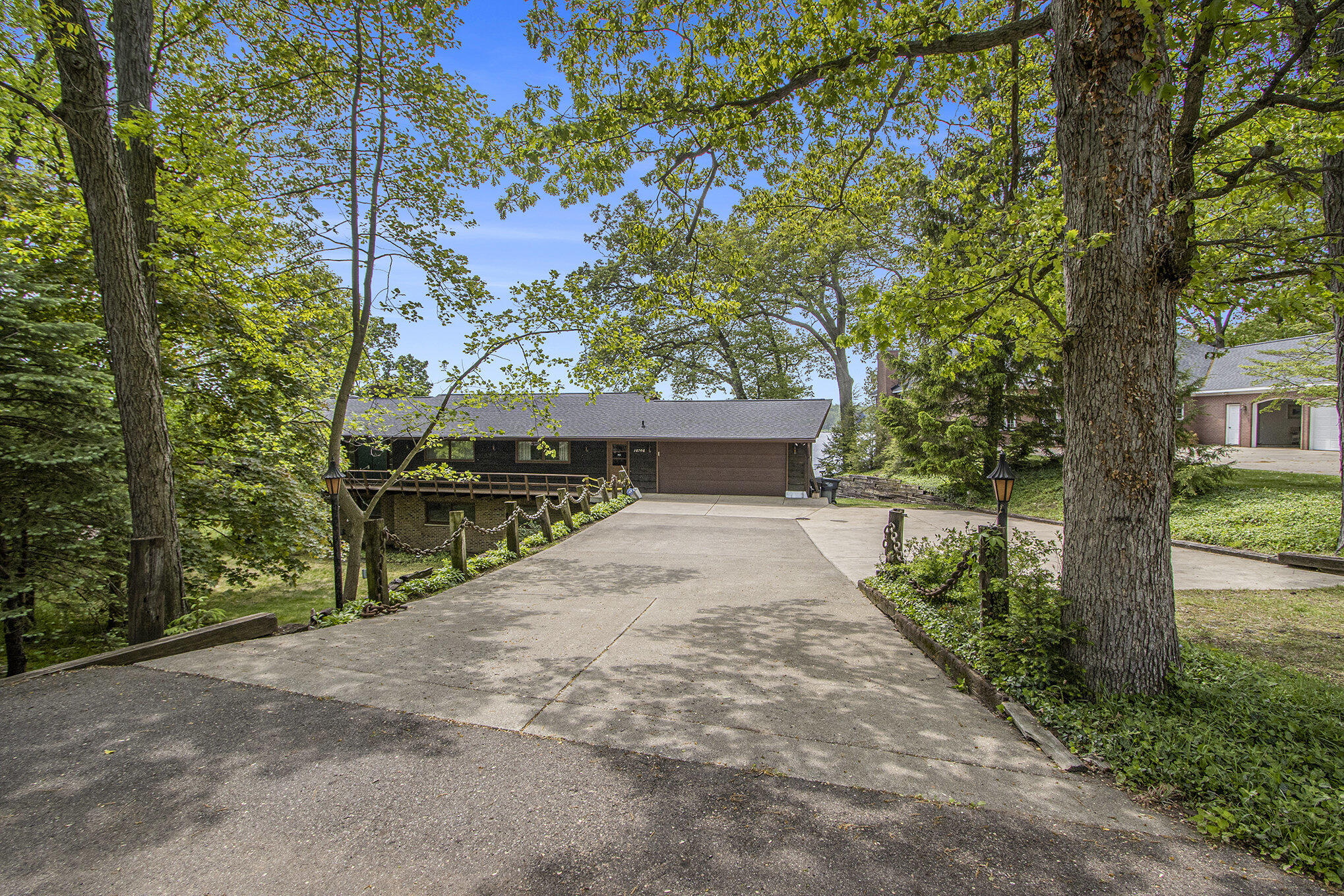 10706 Portage Road