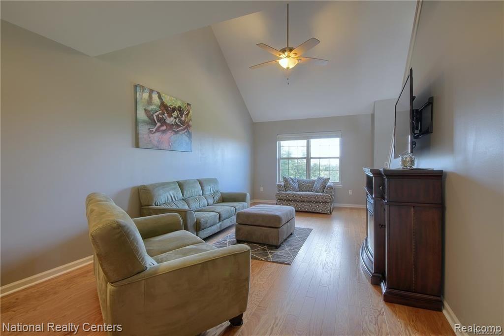 39637 SPRINGWATER Drive