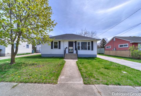 418 Straley Street North Muskegon City Muskegon MI 49445