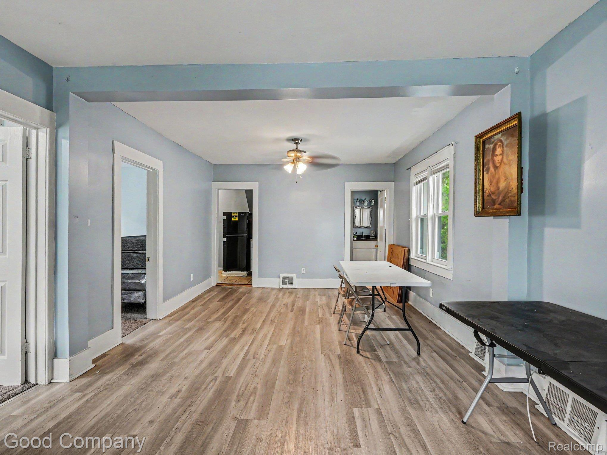 47 W Rockwood Street
