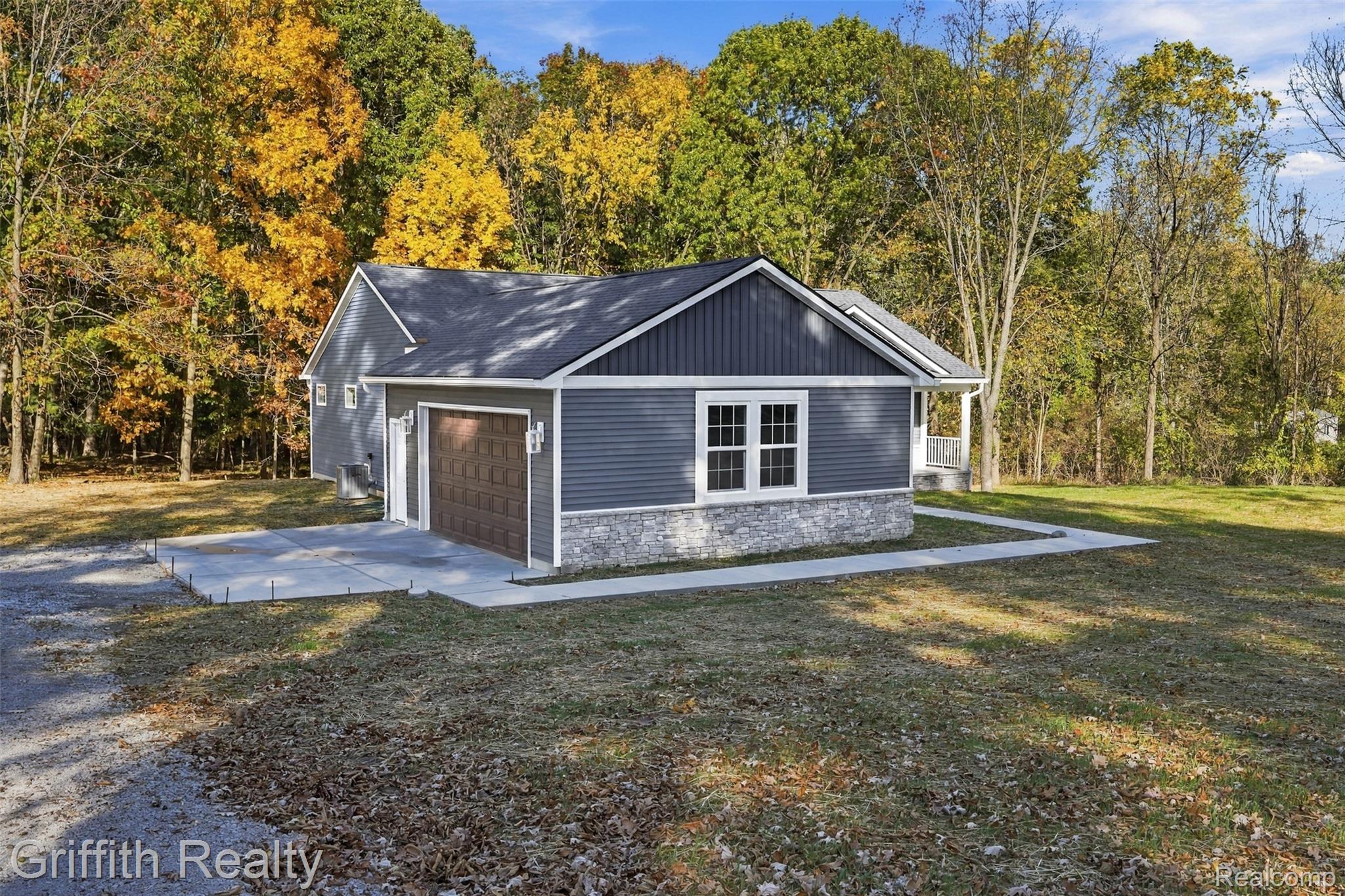 12421 White Lake Road Road