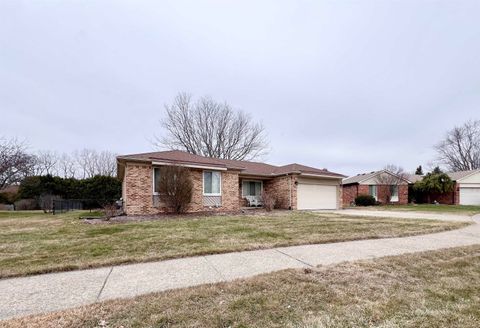 41247 Julie Court Clinton Charter Township MI 48038