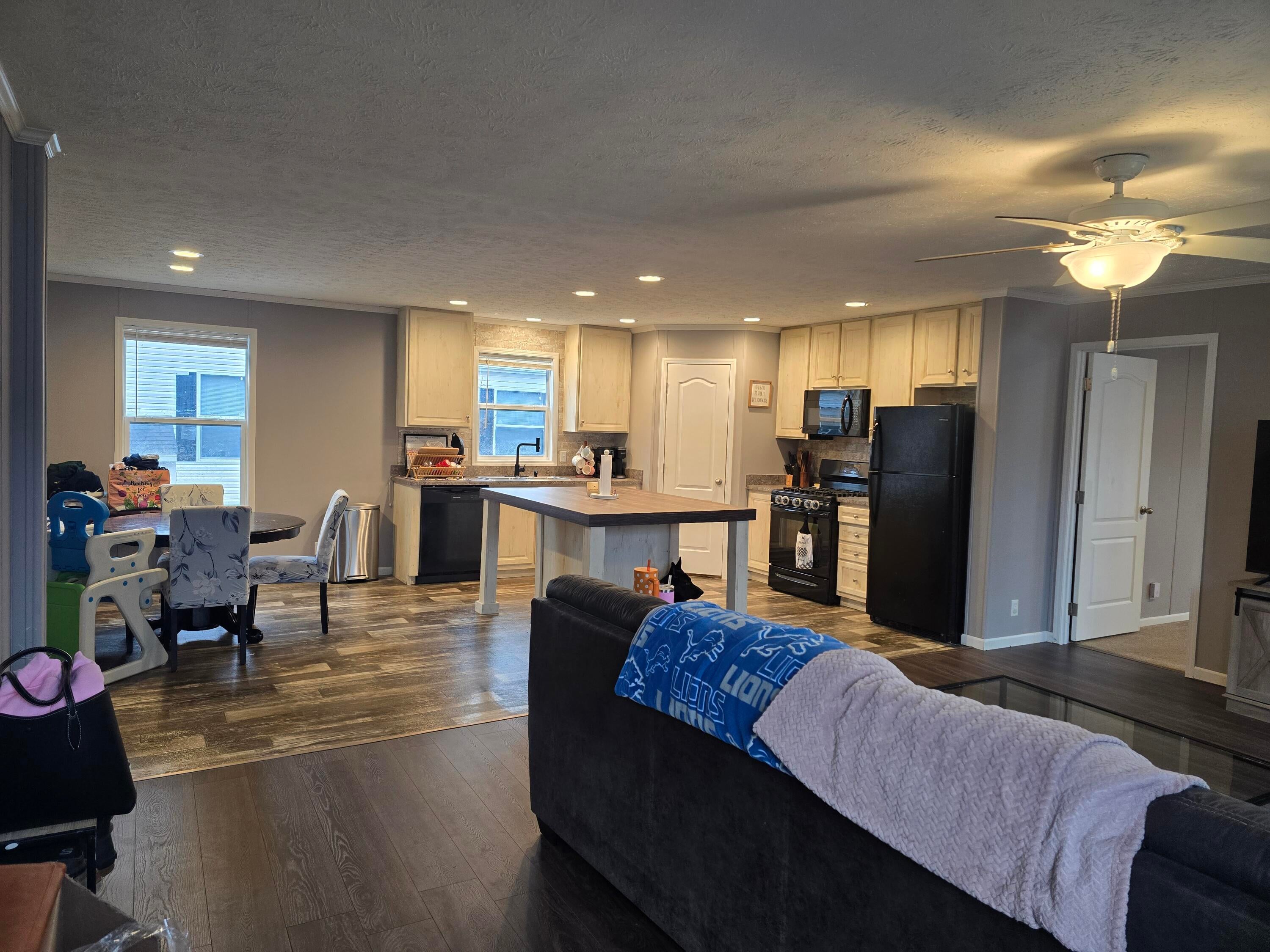 217 Braeburn Drive