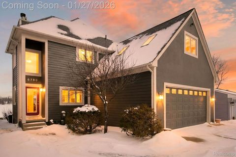 6780 Desmond Road Waterford Charter Township MI 48329