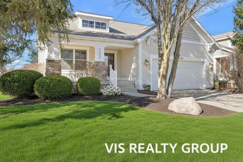 2199 W Greenstone Drive SE Kentwood City MI 49546