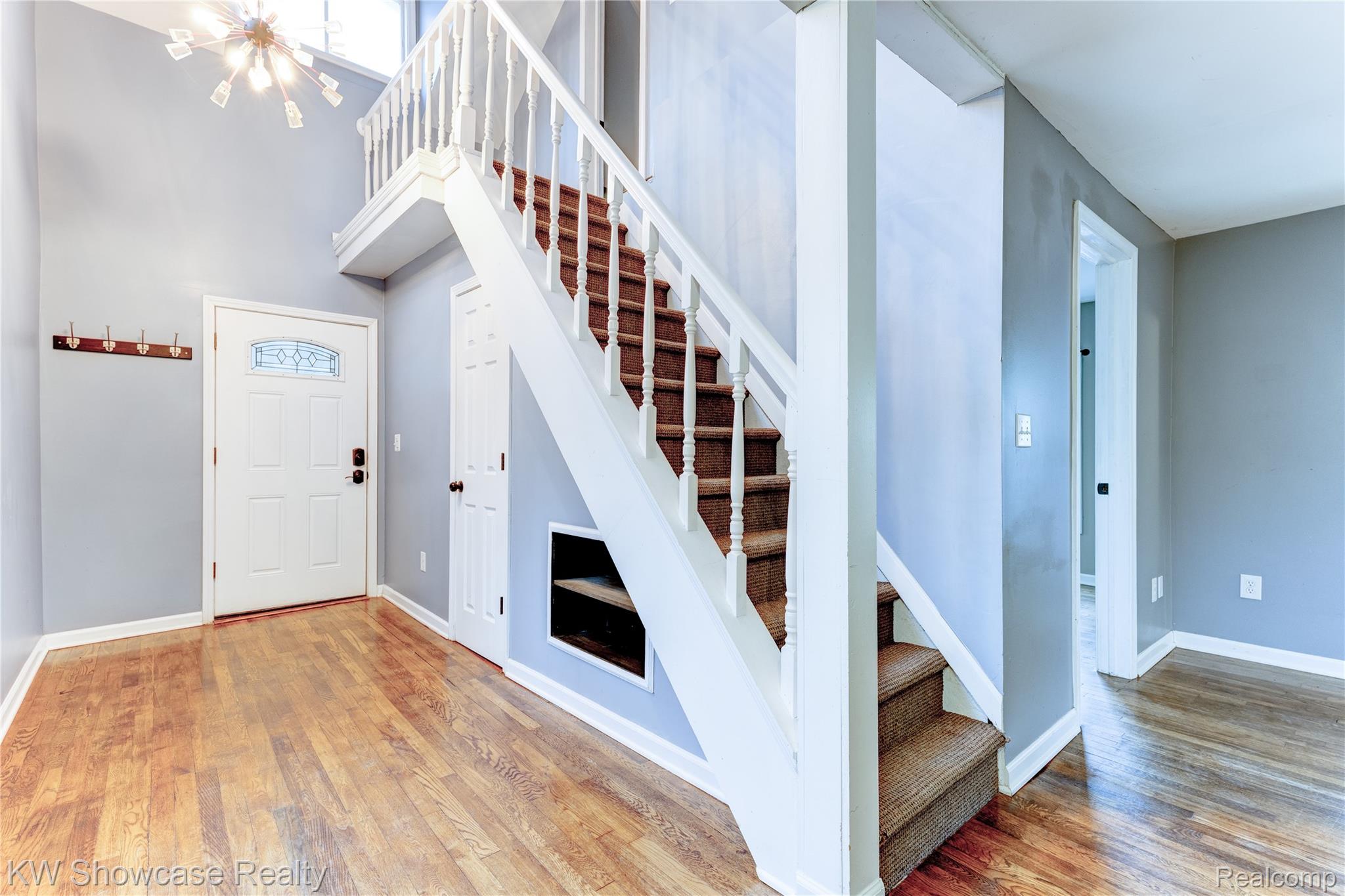 608 S Adelaide Street