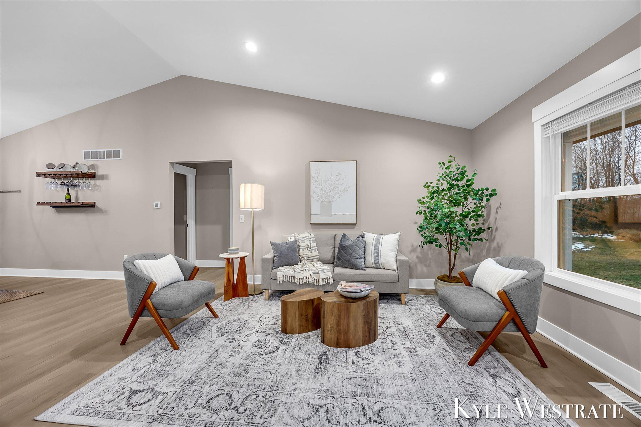 10886 Douglas Drive