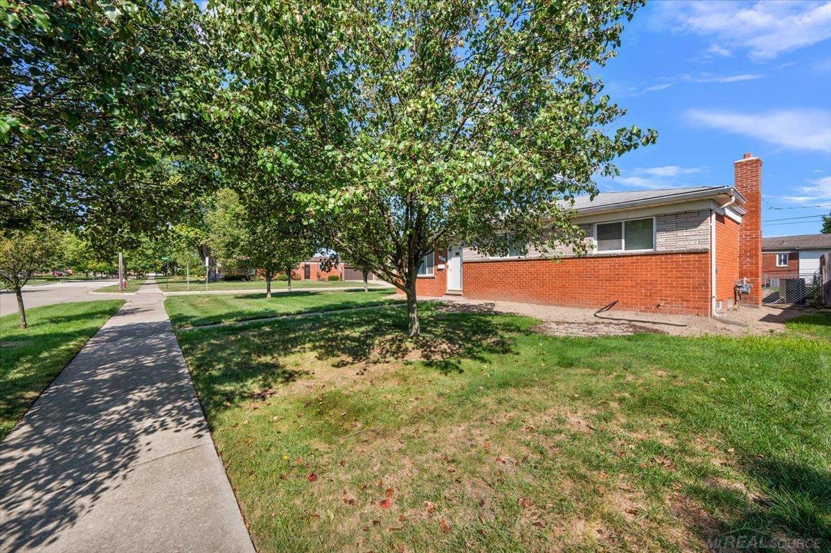 14833 Jenny Drive