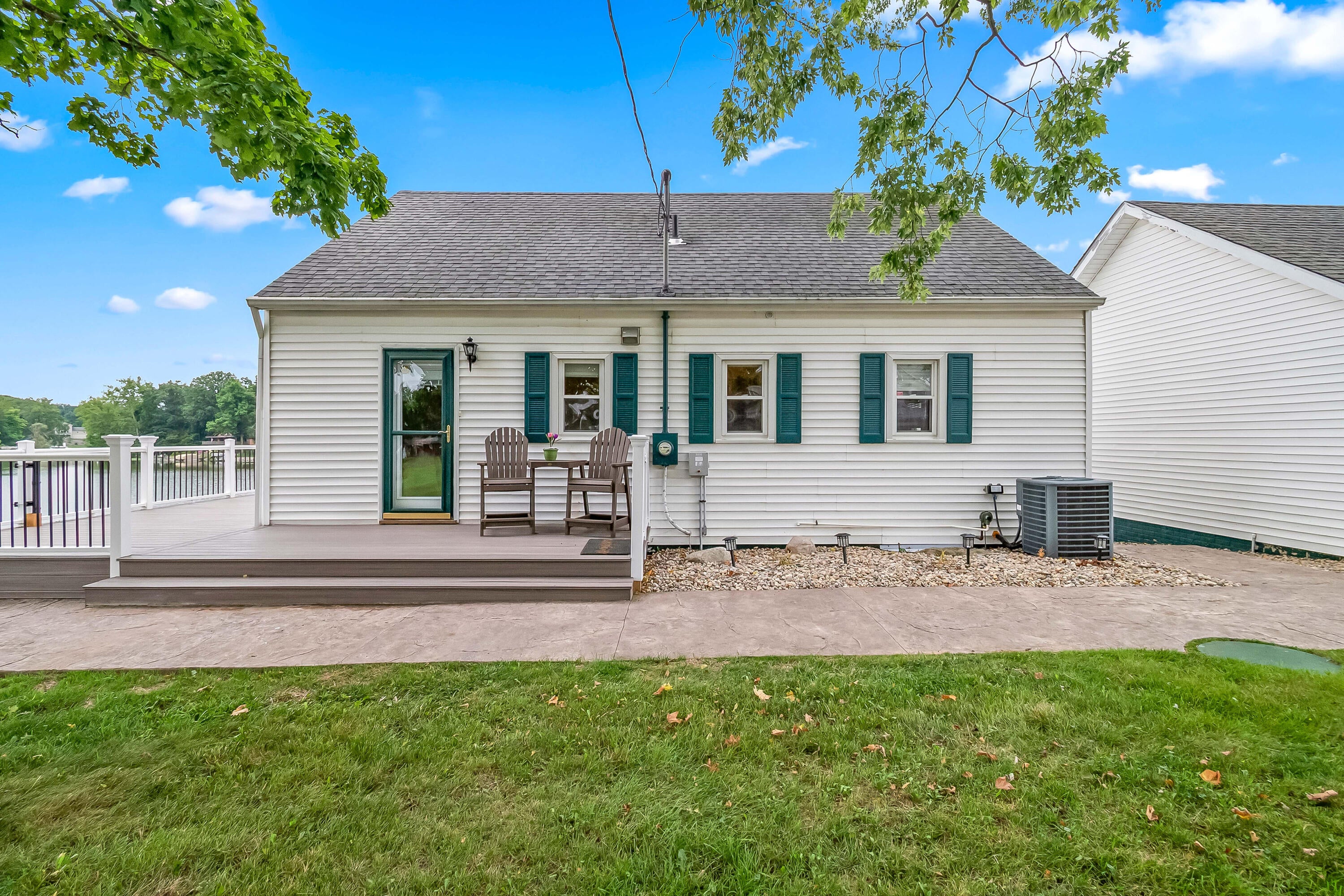 2131 Sampson Road