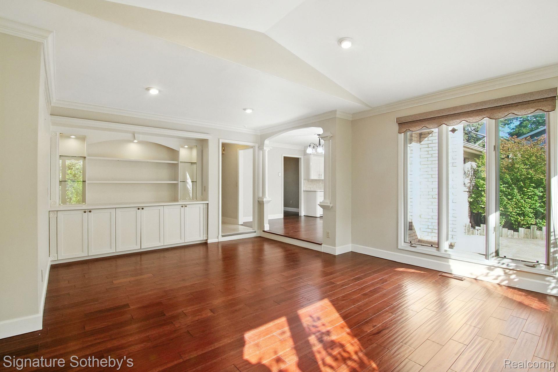 5130 Provincial Drive