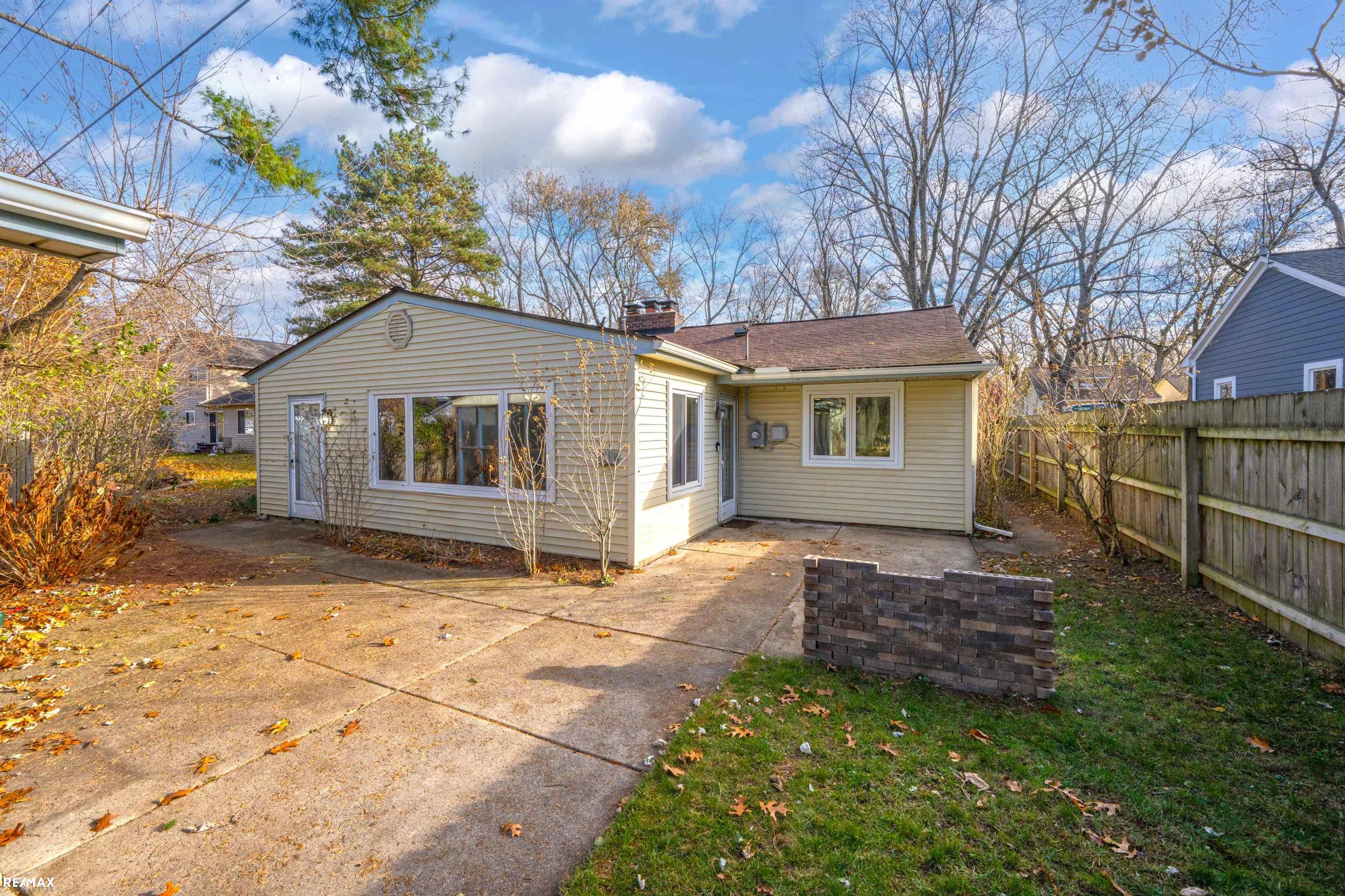 3090 Twinleaf Street