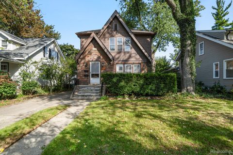 925 E 2nd Street Royal Oak Charter Township MI 48067