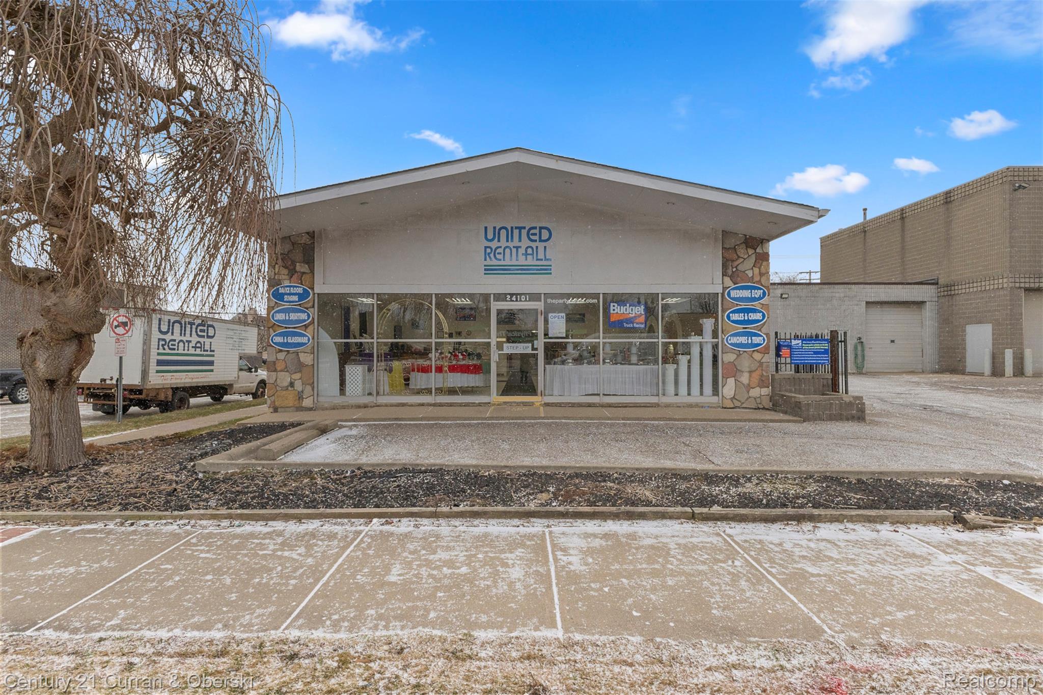 24101 W Warren Street