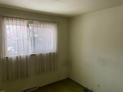 A home in RosevilleCity_Macomb